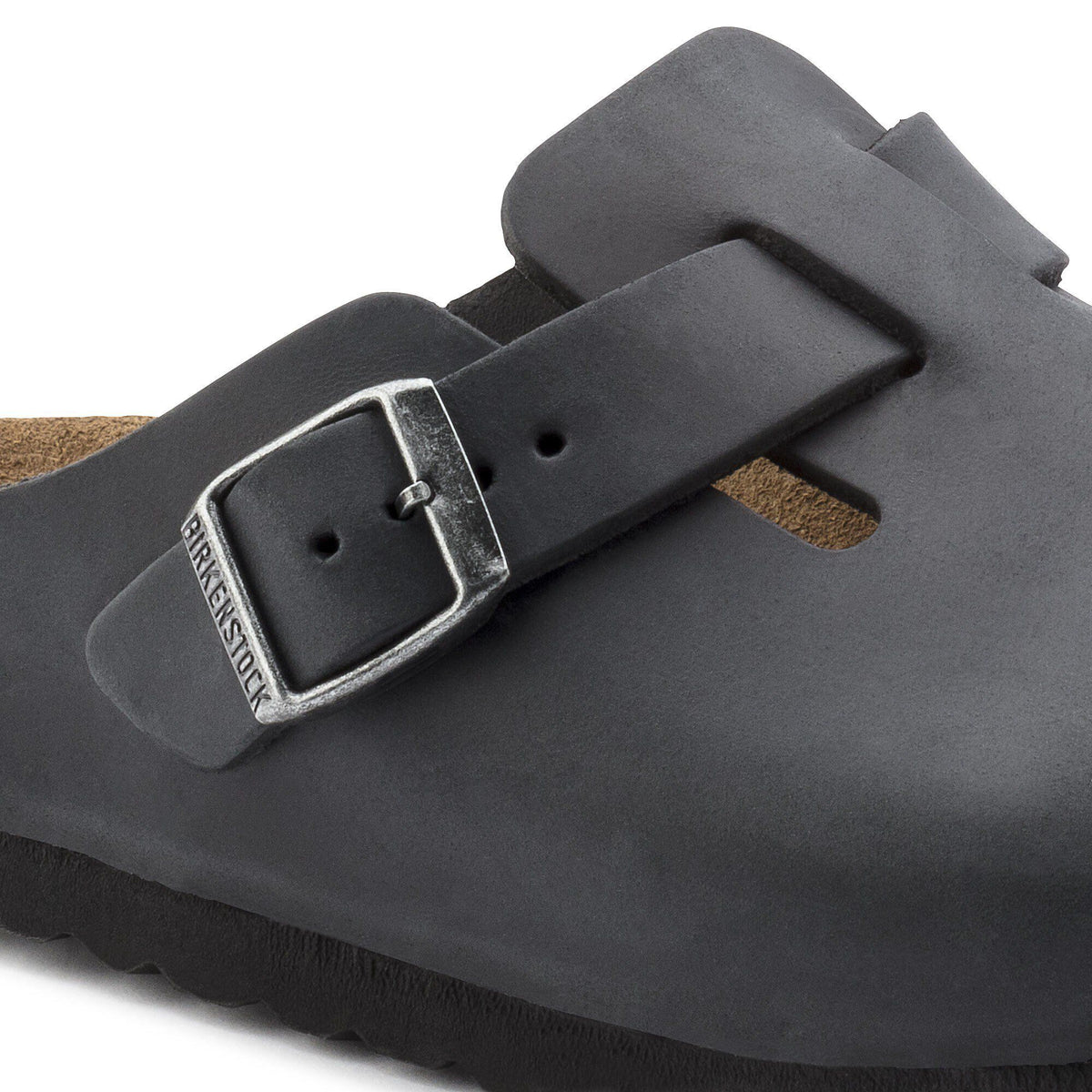 Boston Oiled Leather in Color Black | Birkenstock