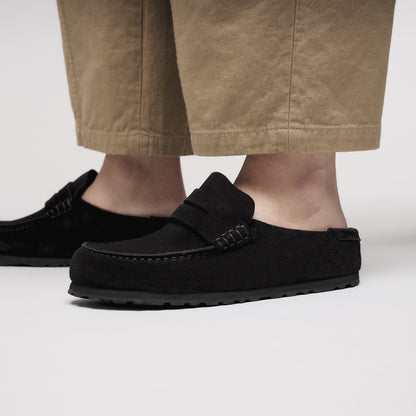 Naples Wrapped Suede Leather in Color Black | Birkenstock