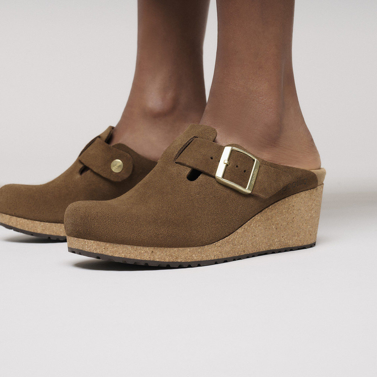 Fanny Suede Leather in Color Dark Tea | Birkenstock