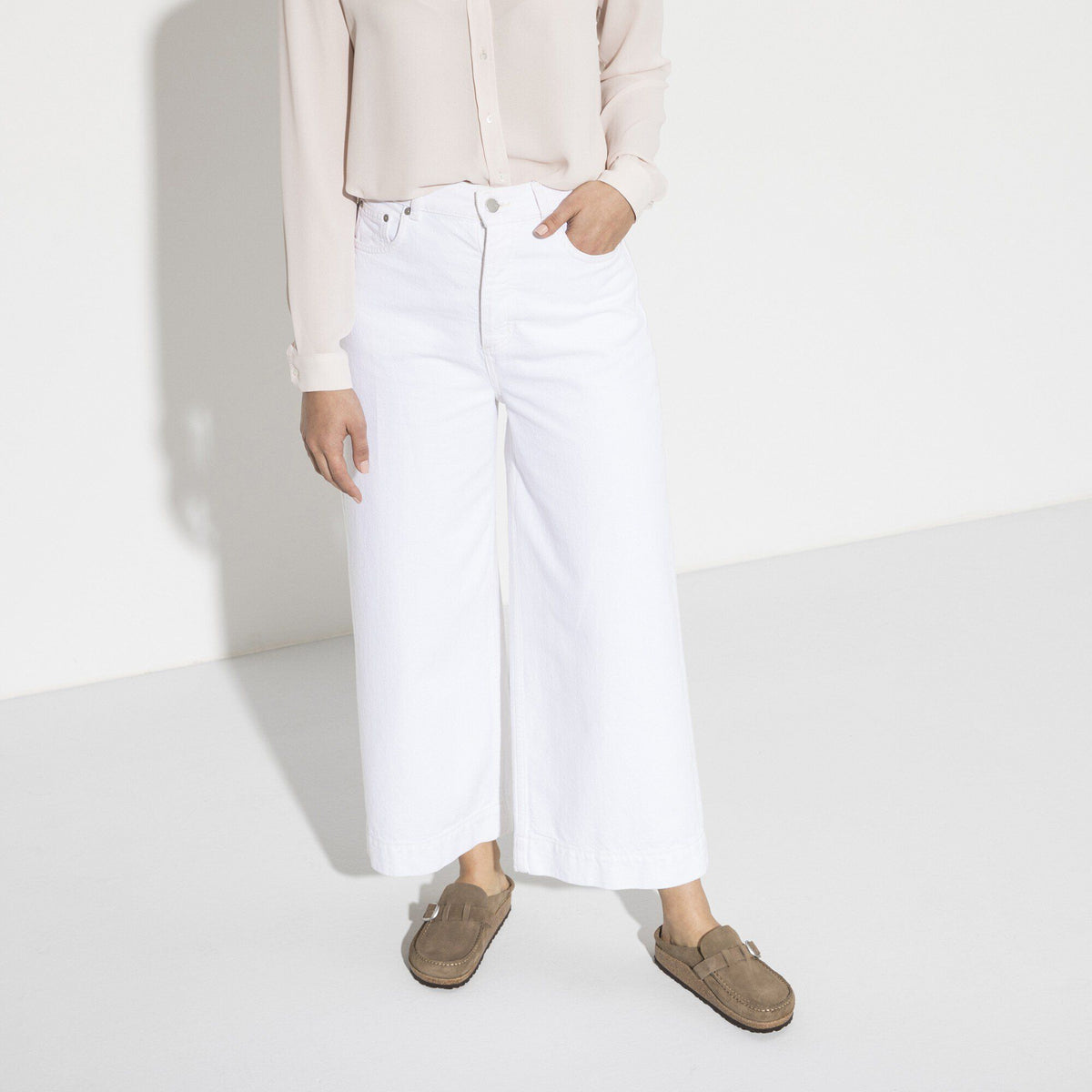 Buckley Suede Leather in Color Gray Taupe | Birkenstock