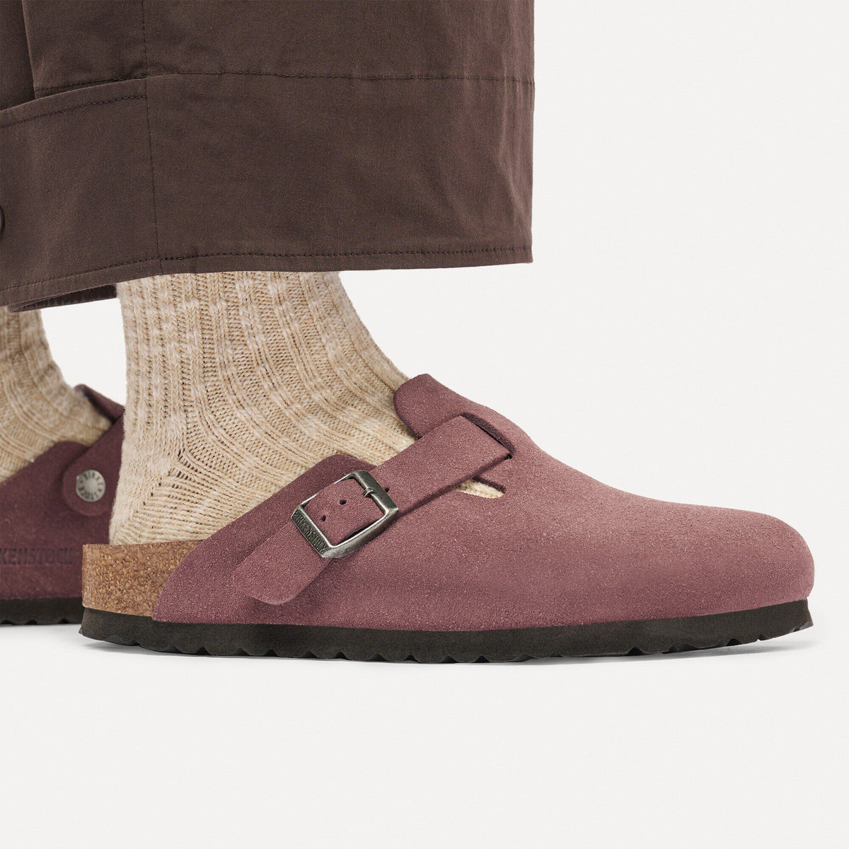 Boston Soft Footbed Suede Leather in Color Pepper | Birkenstock
