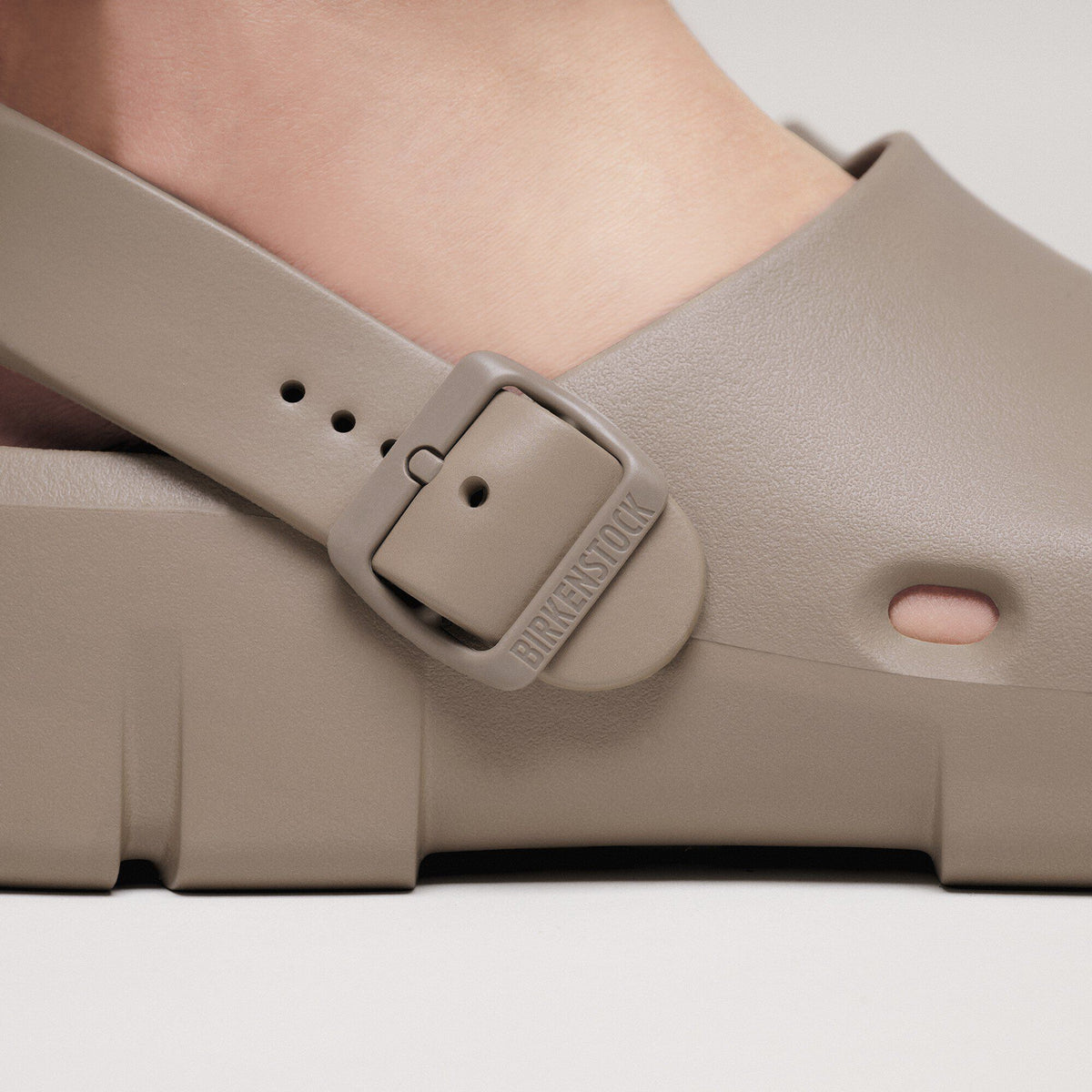 Birki Flow EVA in Color Gray Taupe | Birkenstock