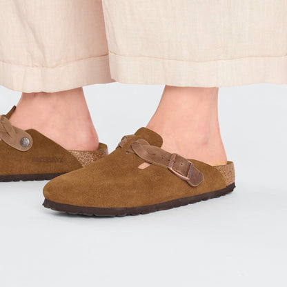 Boston Braided Suede Leather in Color Mink | Birkenstock