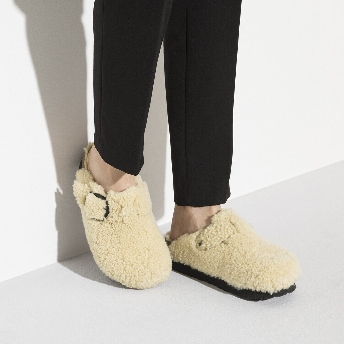 Boston Big Buckle Flex Platform Shearling in Color Teddy Eggshell | Birkenstock