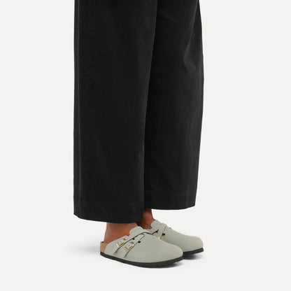 Blair Oiled Leather in Color Pure Sage | Birkenstock