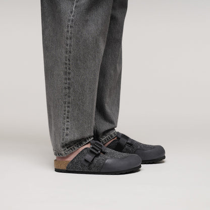 Boston Nova Leather/Textile/Felt in Color Anthracite | Birkenstock
