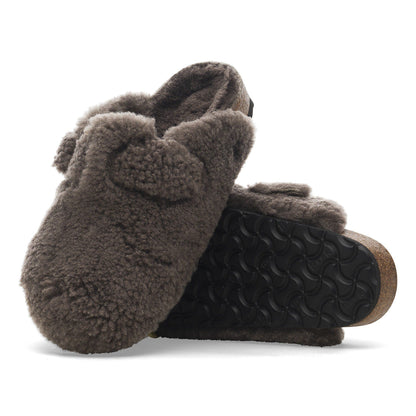 Boston Big Buckle Shearling in Color Concrete Gray | Birkenstock