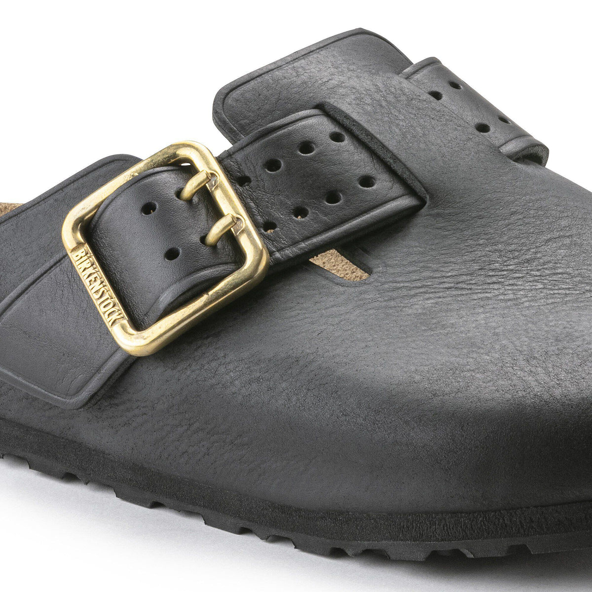 Boston Bold Leather in Color Black | Birkenstock