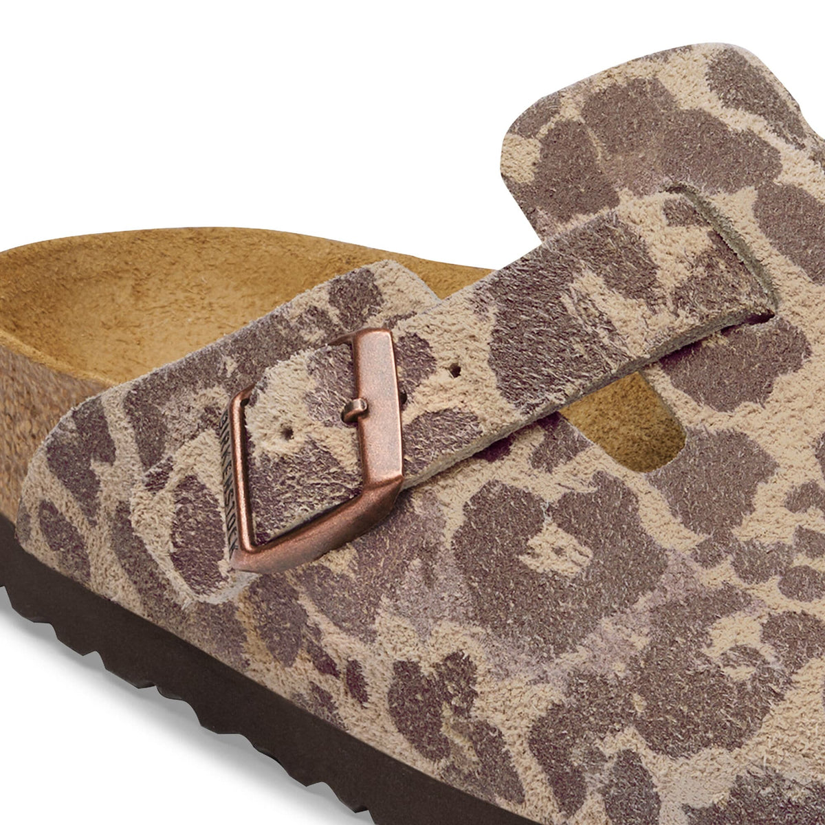 Boston Suede Leather in Color Leo Sandcastle | Birkenstock