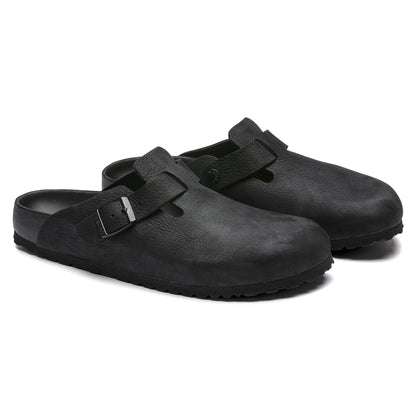 Boston Leather in Color Black | Birkenstock