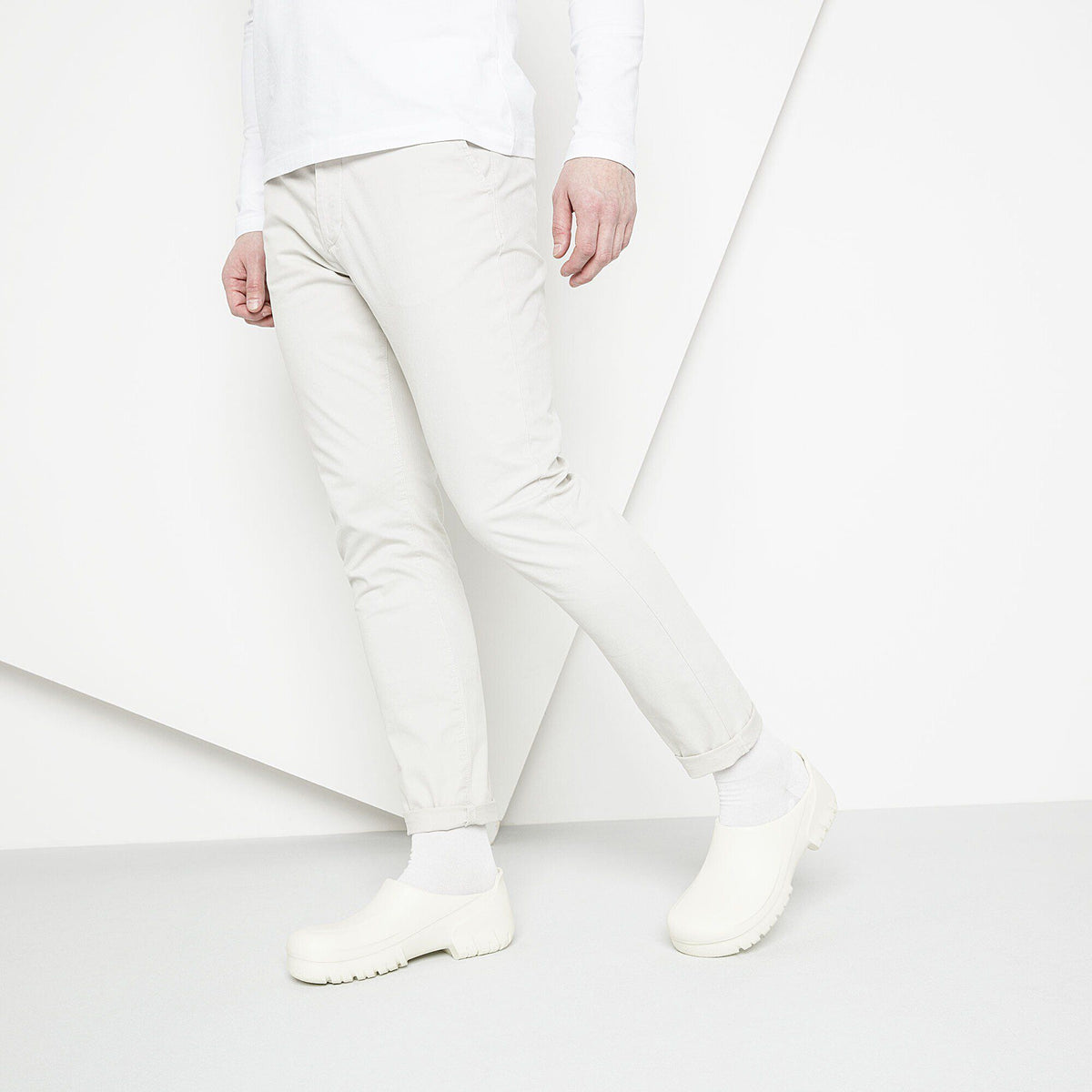A640 Steel Toe Polyurethane in Color White | Birkenstock