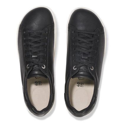 Bend Low Leather in Color Black | Birkenstock