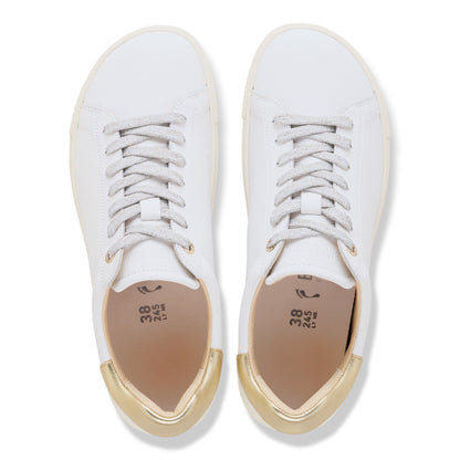 Bend Low Leather in Color White/Gold | Birkenstock