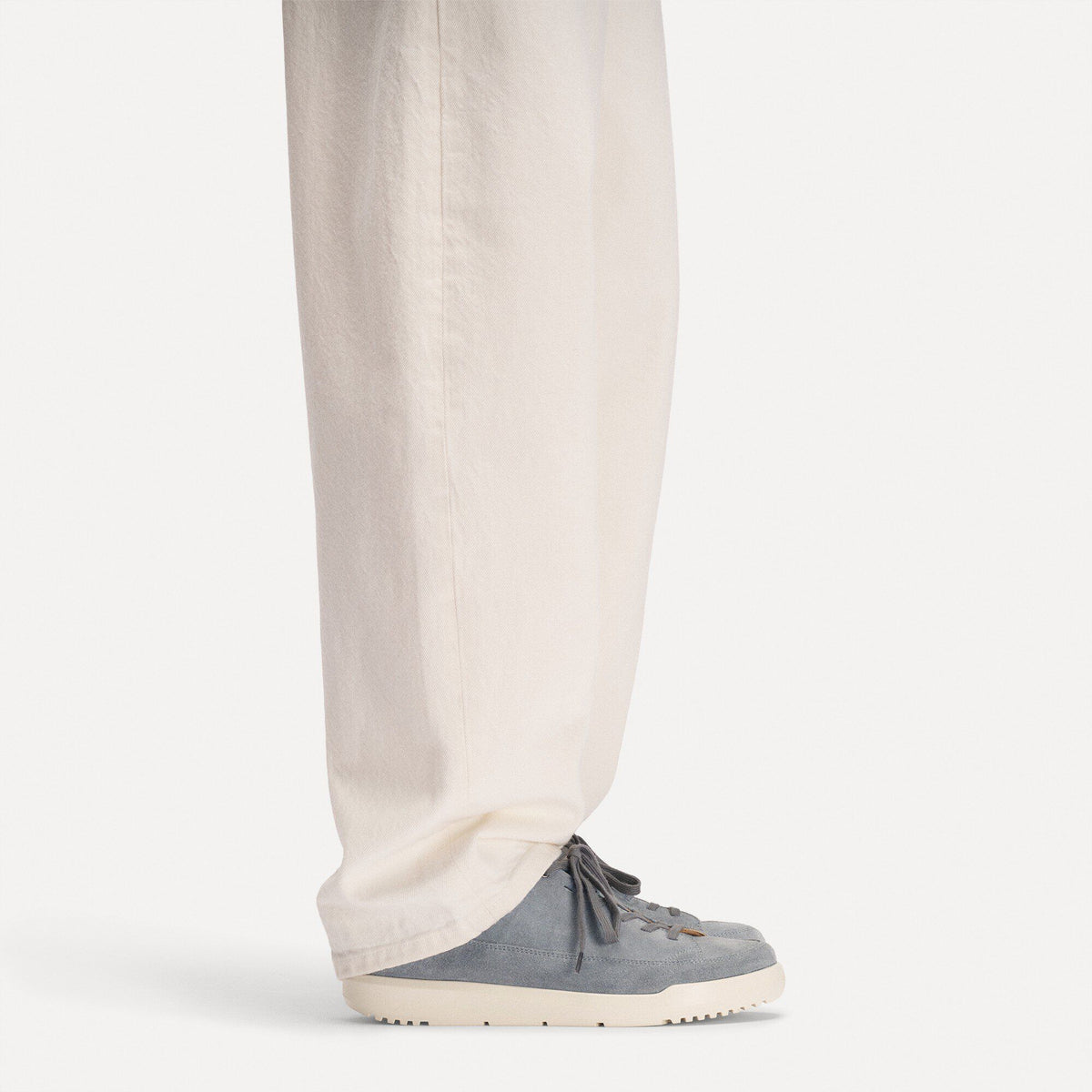 Melbourne Suede Leather in Color Basalt Gray | Birkenstock