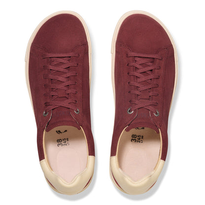 Bend Low Suede Leather in Color Zinfandel | Birkenstock