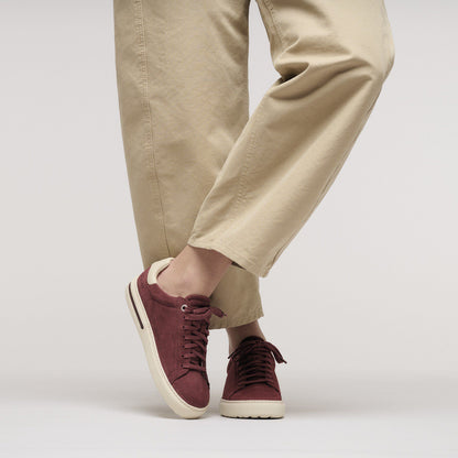 Bend Low Suede Leather in Color Zinfandel | Birkenstock