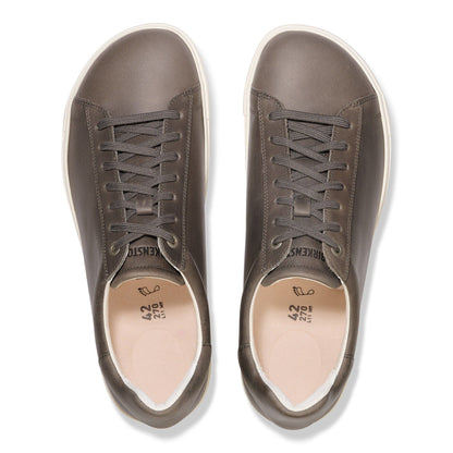 Bend Low Leather in Color Iron | Birkenstock