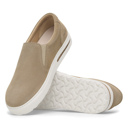 Oswego Suede Leather in Color Taupe | Birkenstock