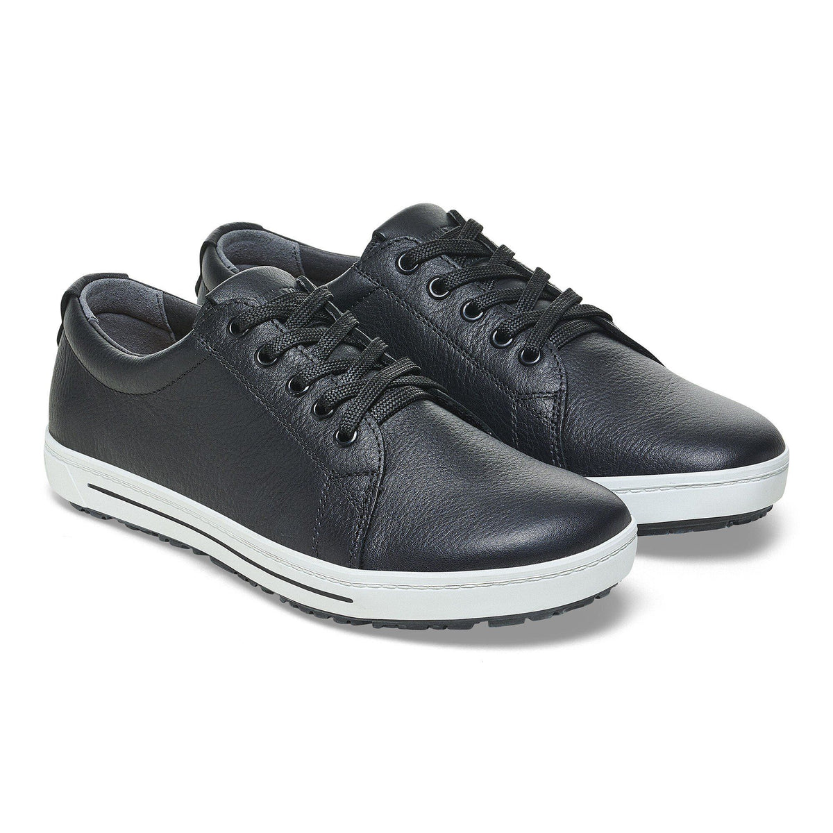 QO 500 Leather in Color Black | Birkenstock