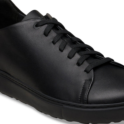 Bend Low Leather in Color Black | Birkenstock