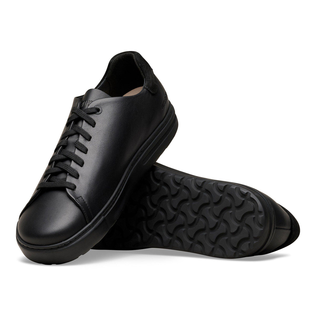 Bend Low Leather in Color Black | Birkenstock