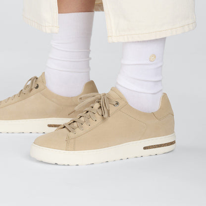Bend Low Suede Leather in Color Sandcastle/White | Birkenstock
