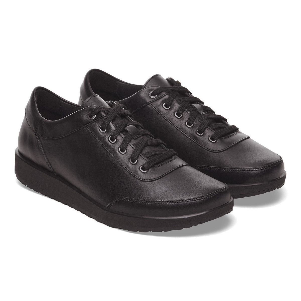 Honnef 365 Leather in Color Black | Birkenstock