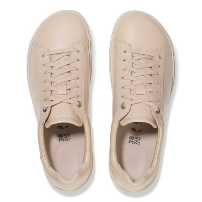 Bend Low Natural Leather Patent in Color New Beige | Birkenstock