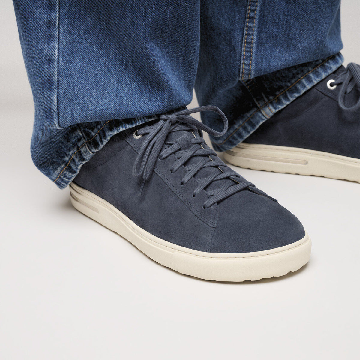 Bend Low Suede Leather in Color New Navy | Birkenstock