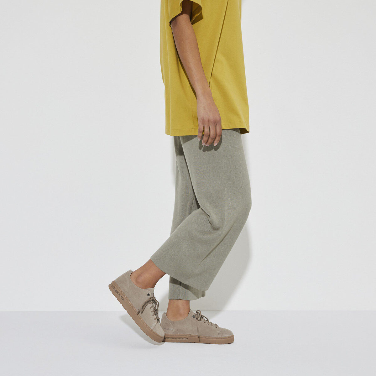 Bend Low Decon Nubuck Leather in Color Gray Taupe | Birkenstock