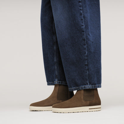 Bend Chelsea Suede Leather in Color Dark Tea | Birkenstock
