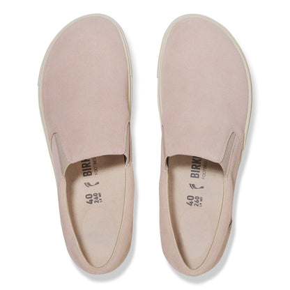 Oswego Suede Leather in Color Light Rose | Birkenstock