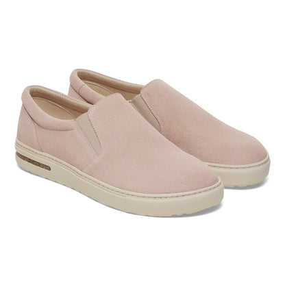 Oswego Suede Leather in Color Light Rose | Birkenstock