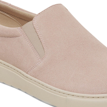Oswego Suede Leather in Color Light Rose | Birkenstock