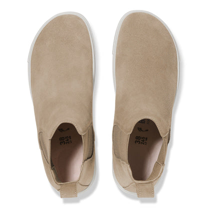 Bend Chelsea Suede Leather in Color Taupe | Birkenstock