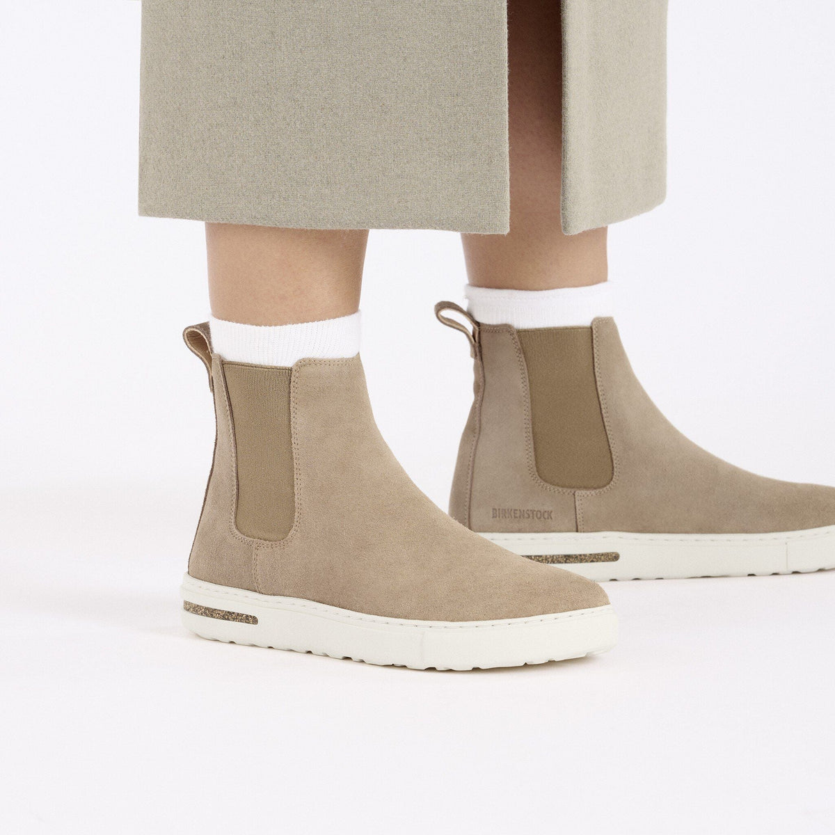 Bend Chelsea Suede Leather in Color Taupe | Birkenstock