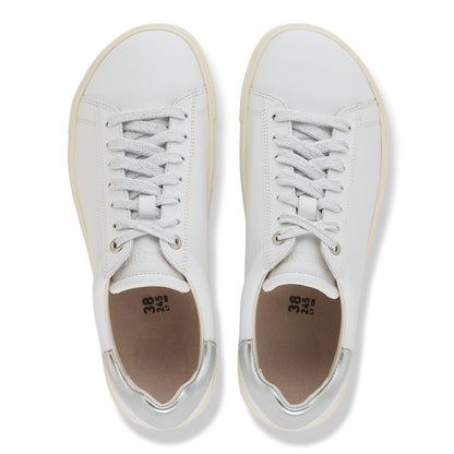 Bend Low Leather in Color White/Metallic Silver | Birkenstock