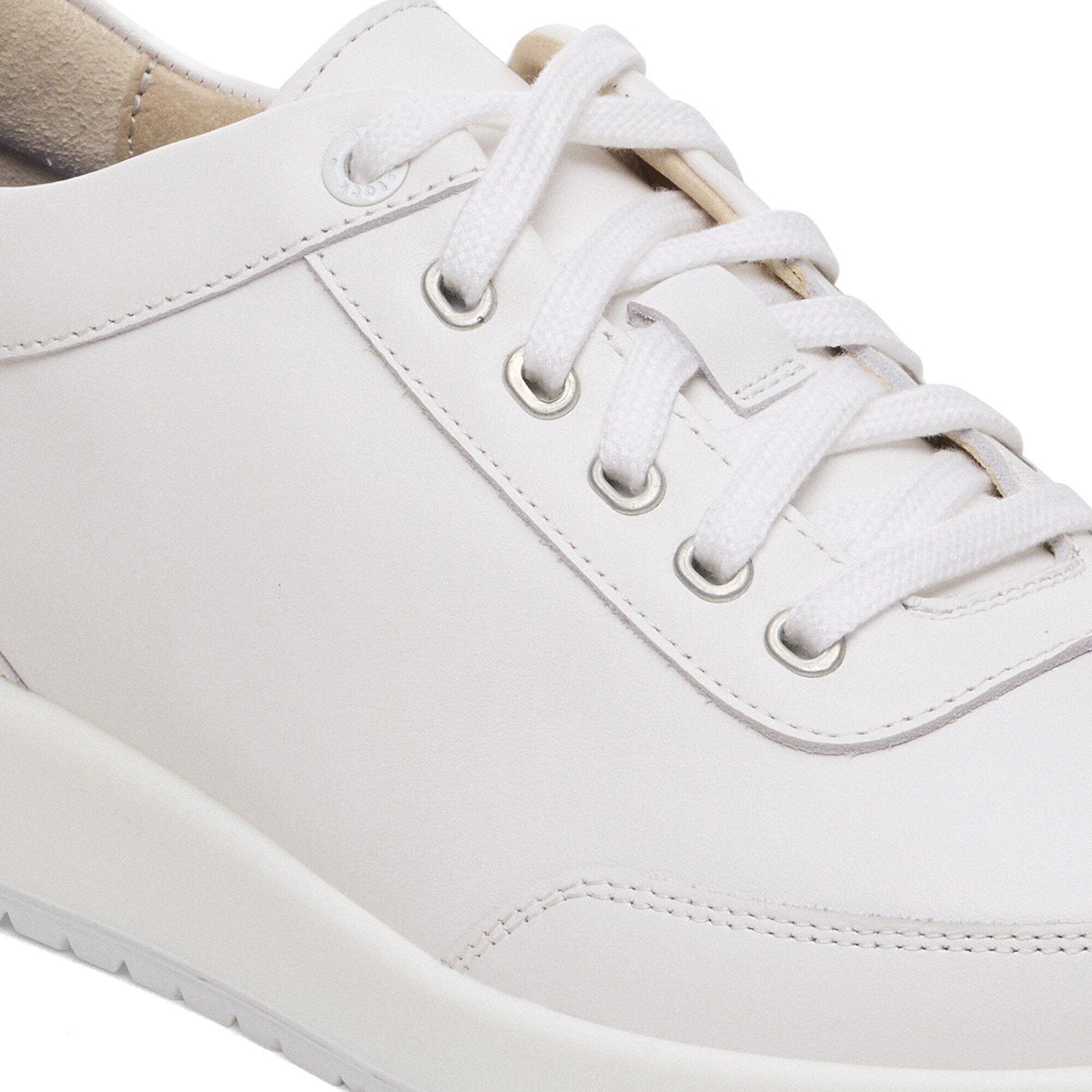 Honnef 365 Leather in Color White | Birkenstock