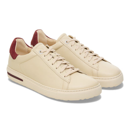 Bend Low Leather in Color Eggshell/Zinfandel | Birkenstock
