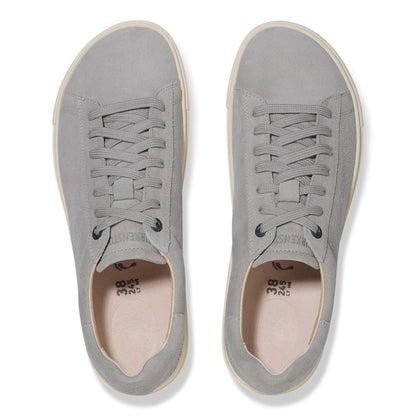 Bend Low Suede Leather in Color Stone Coin | Birkenstock