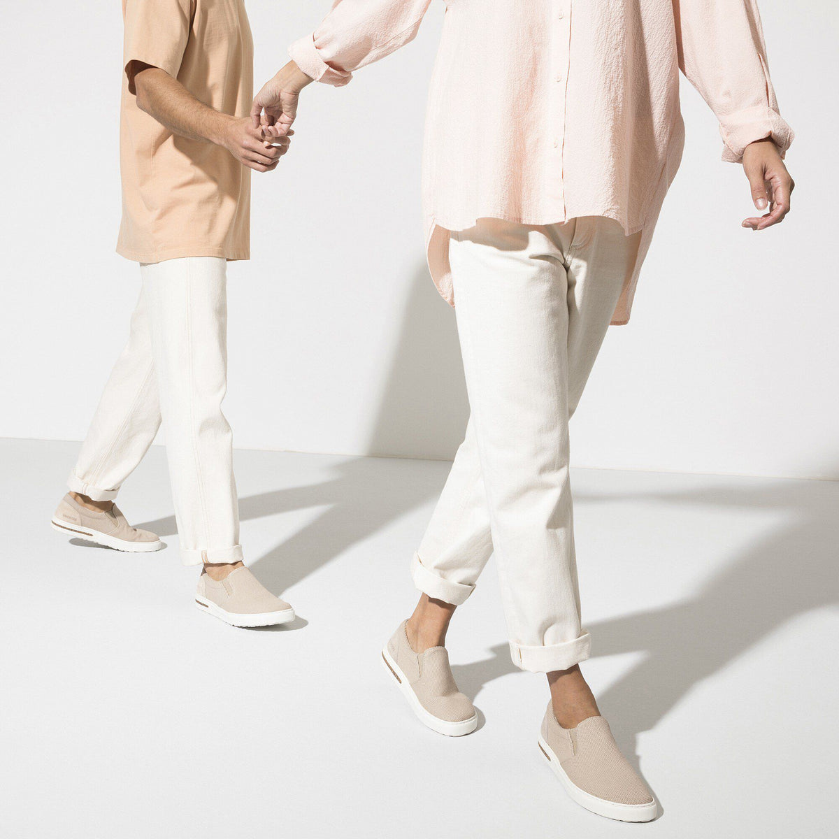Oswego Canvas-Suede in Color Sandcastle | Birkenstock