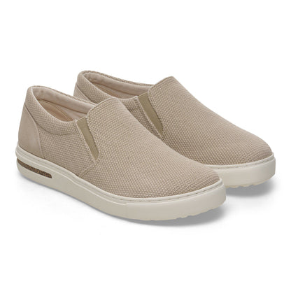 Oswego Canvas-Suede in Color Sandcastle | Birkenstock
