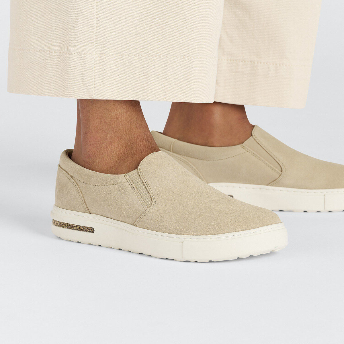 Oswego Suede Leather in Color Sandcastle | Birkenstock