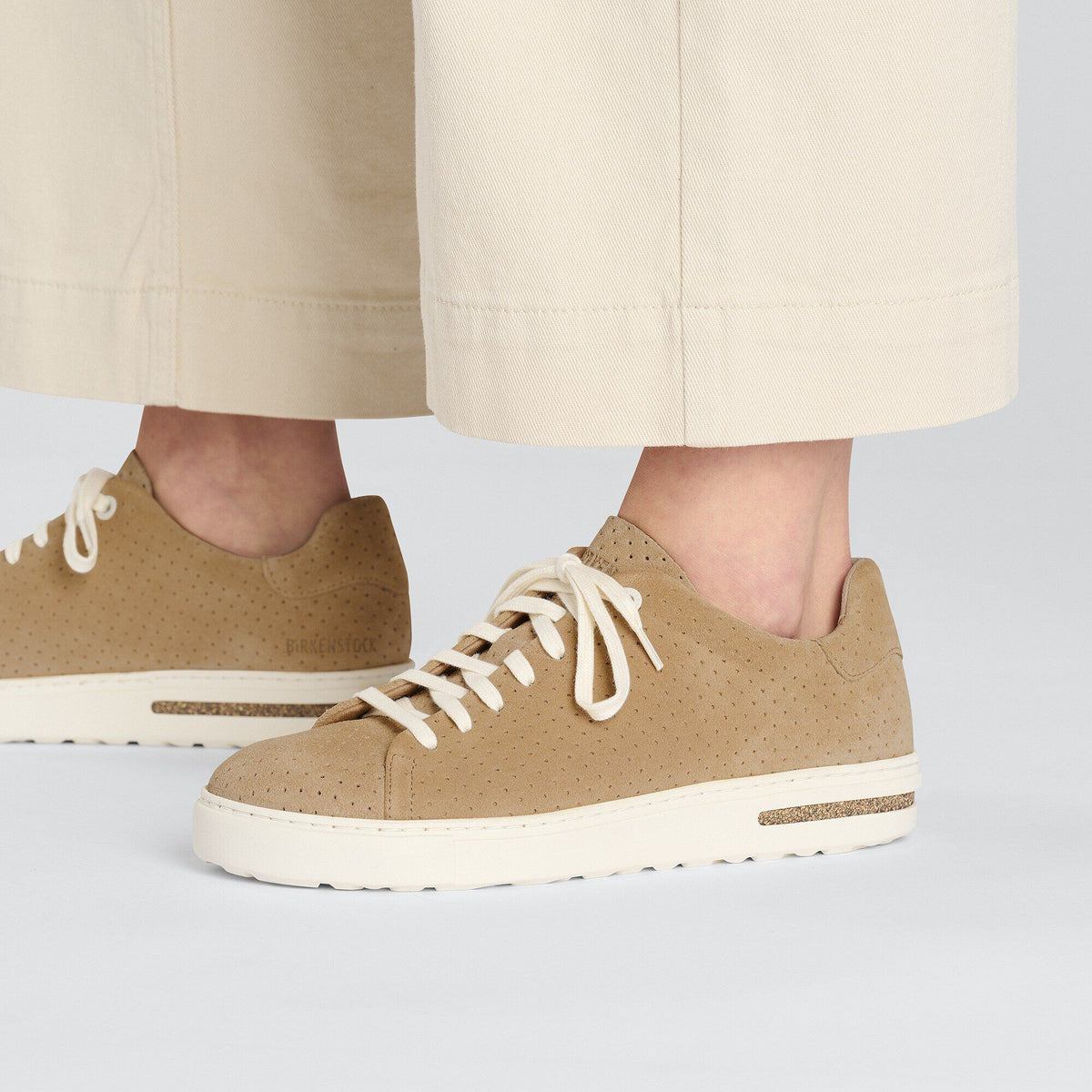 Bend Low Suede Embossed in Color Dotted New Beige | Birkenstock
