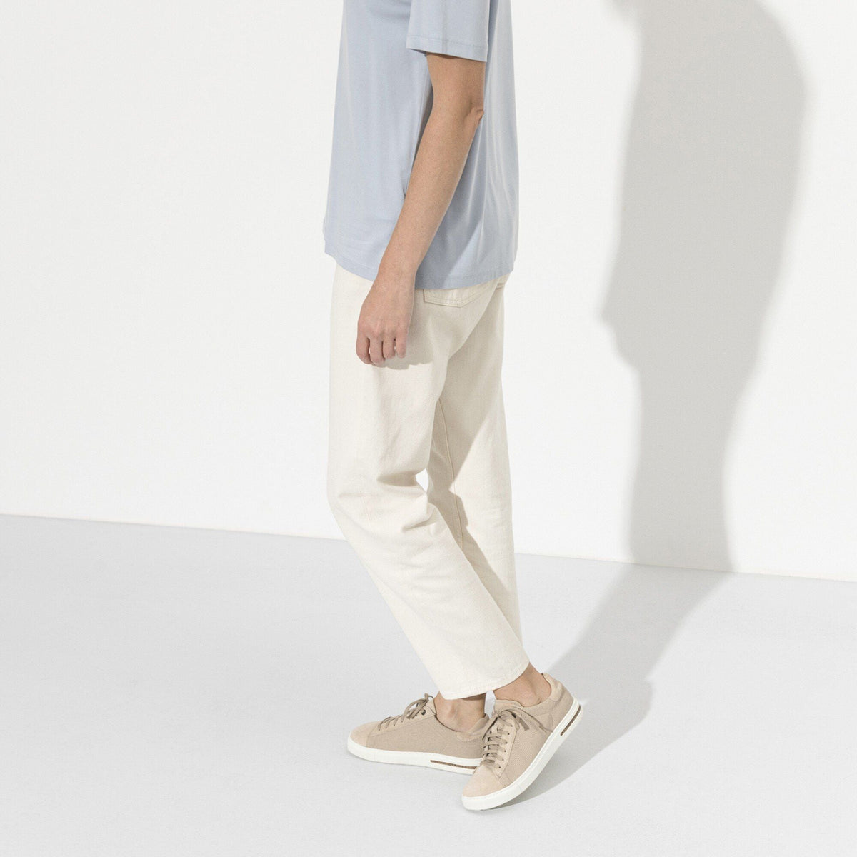 Bend Low Canvas-Suede in Color Sandcastle | Birkenstock