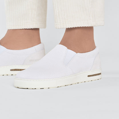Oswego Suede Leather in Color Antique White | Birkenstock
