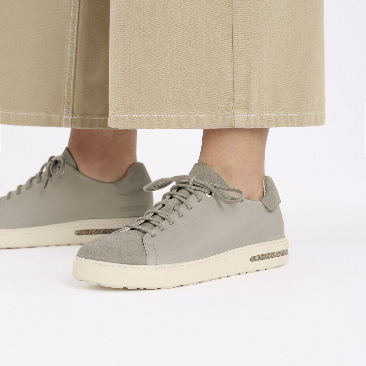 Bend Low Decon Pop Nubuck Leather in Color Taupe | Birkenstock