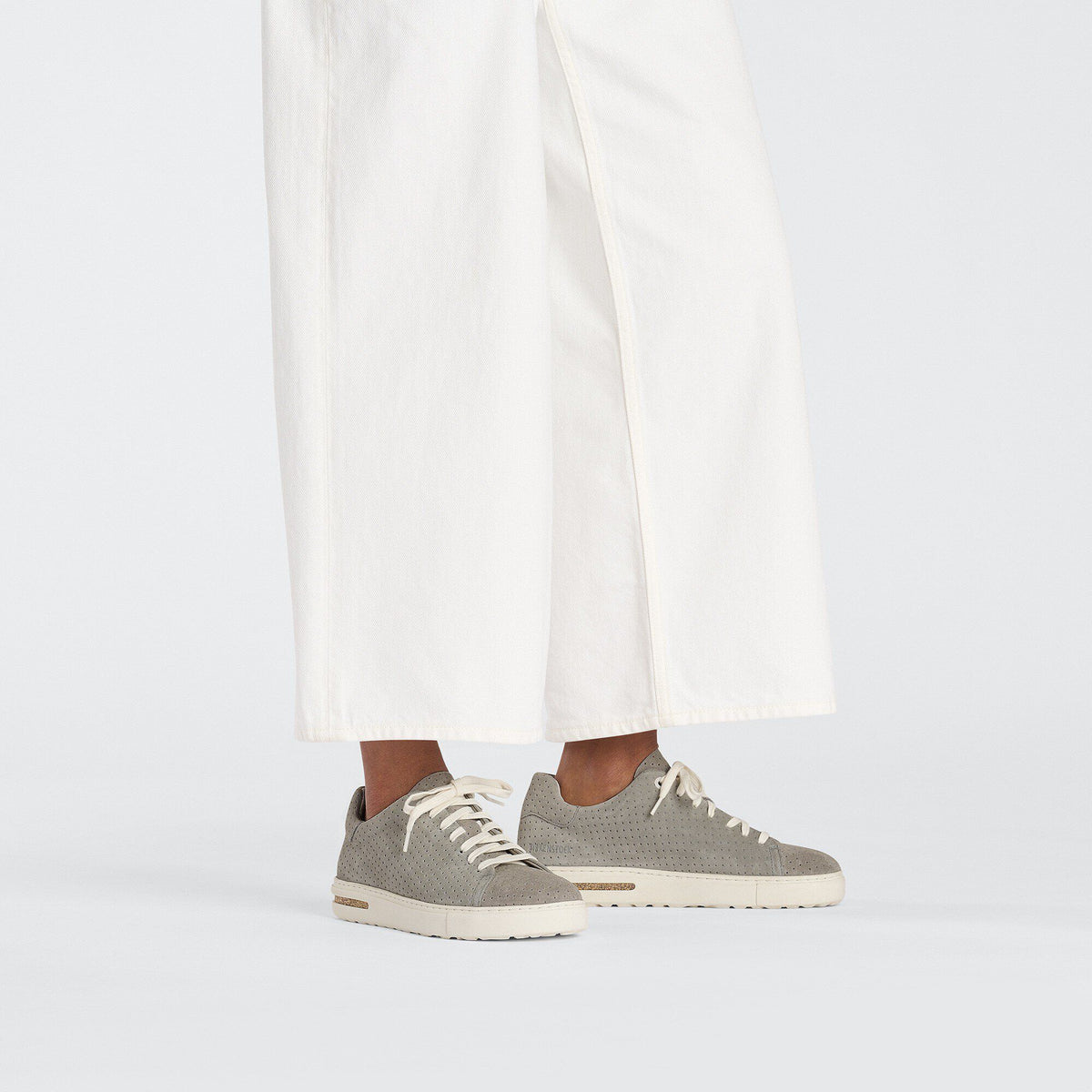 Bend Low Suede Embossed in Color Dotted Stone Coin | Birkenstock