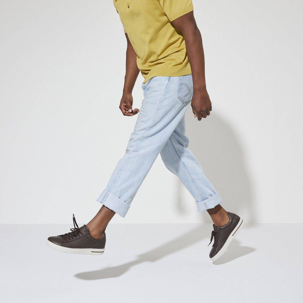 Bend Low Leather in Color Roast | Birkenstock