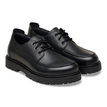 Highwood Moc Lace Leather in Color Black | Birkenstock